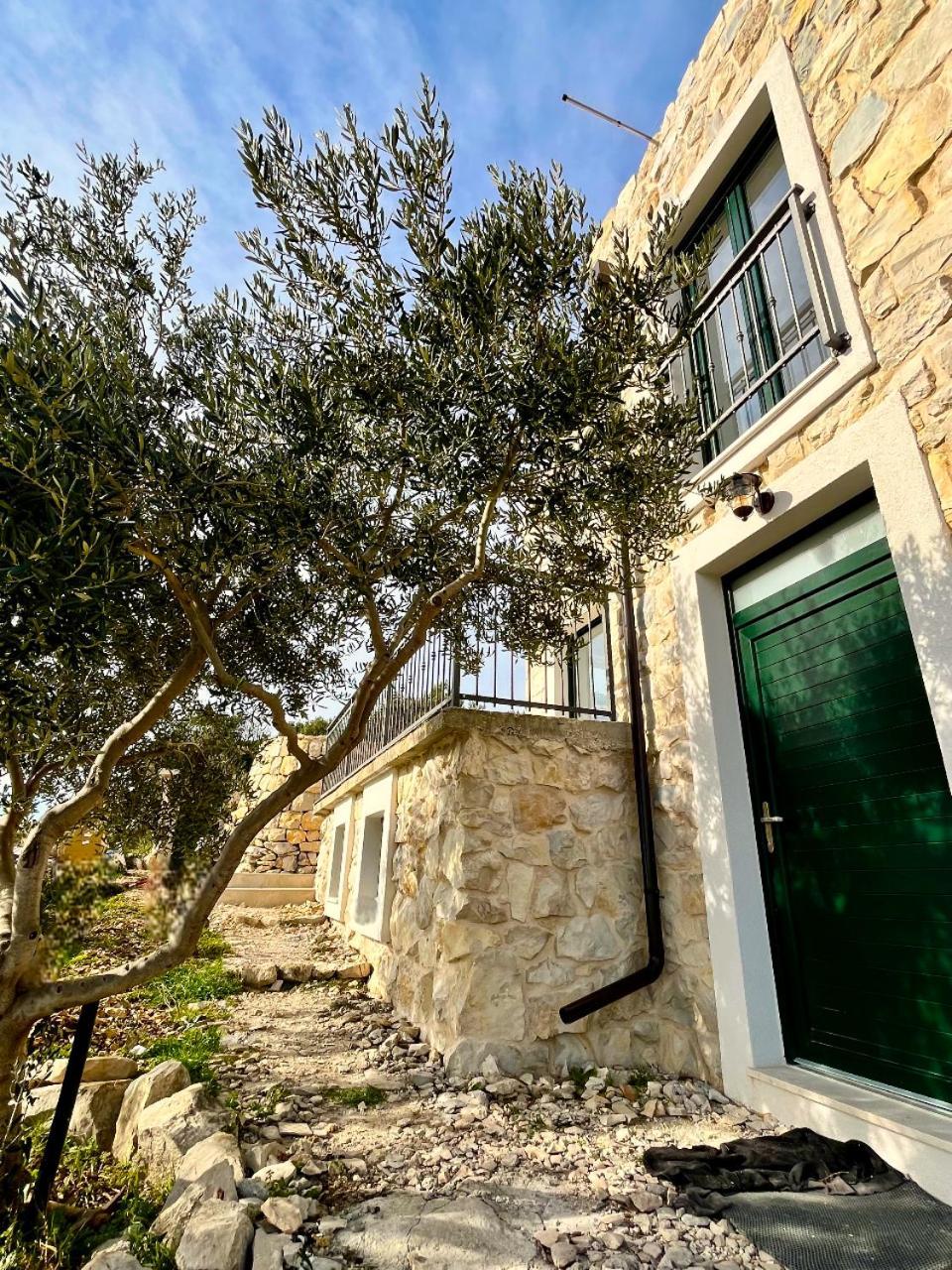 Villa Bepina, Surrounded By Sea, Olive, Vineyard Kaštel Novi Exterior foto
