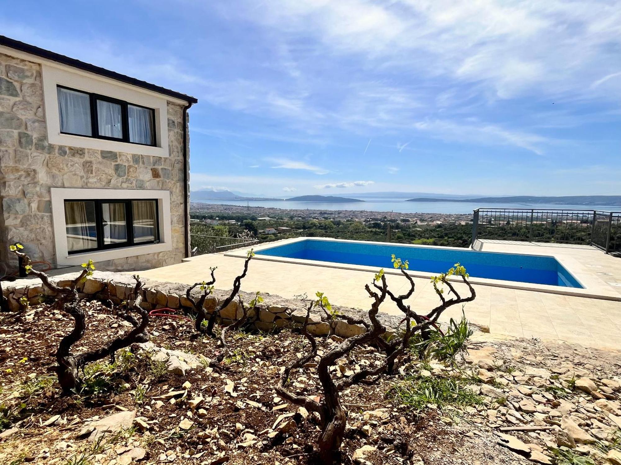 Villa Bepina, Surrounded By Sea, Olive, Vineyard Kaštel Novi Exterior foto