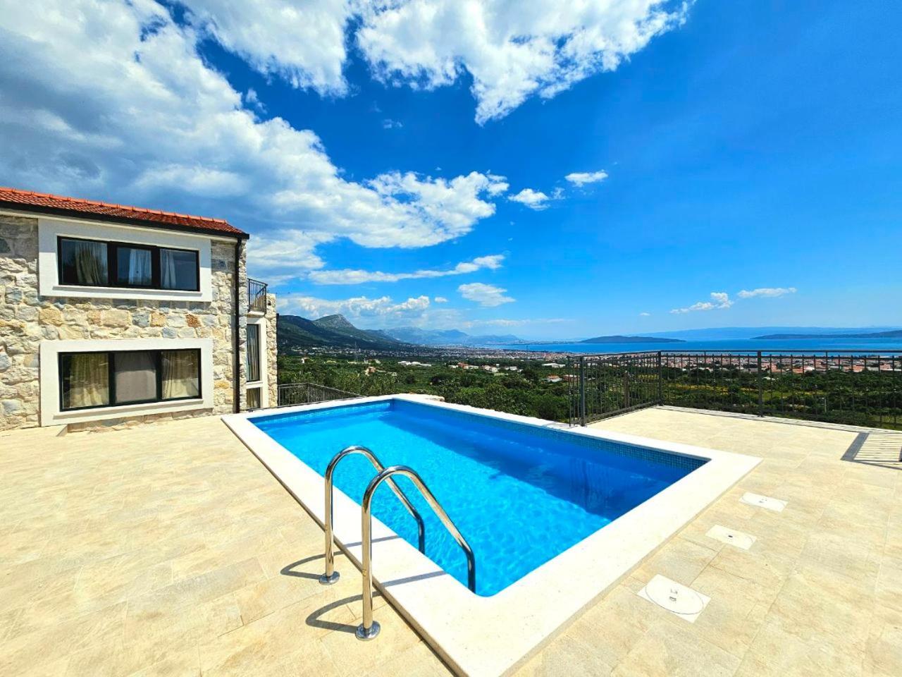 Villa Bepina, Surrounded By Sea, Olive, Vineyard Kaštel Novi Exterior foto